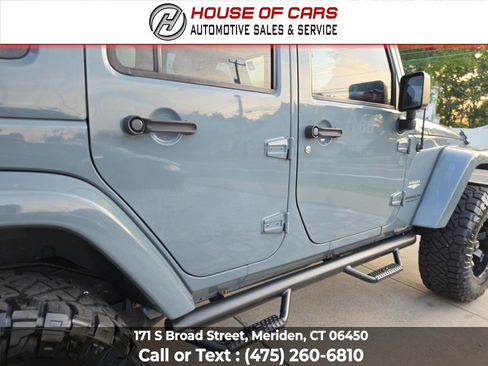 Used 2014 Jeep Wrangler Unlimited Sahara w/ Max Tow Package AWD/4WD image 13