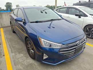 Used 2020 Hyundai Elantra Value Edition FWD video 2