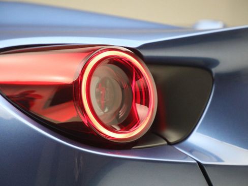 Certified 2020 Ferrari Portofino image 33