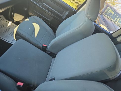 Used 2017 RAM 1500 ST w/ SXT Appearance Group image 23