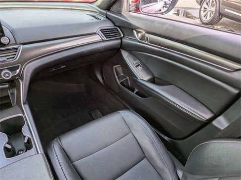 Used 2019 Honda Accord Sport image 16
