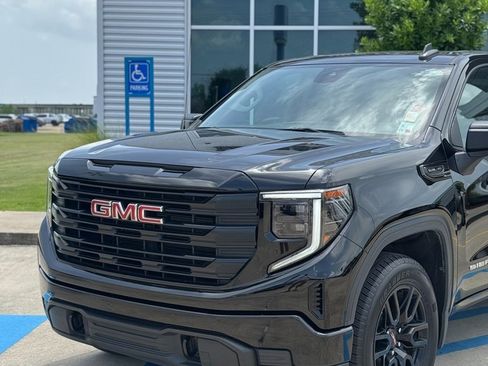 Used 2024 GMC Sierra 1500 Pro w/ Graphite Edition image 1