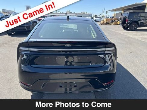 Used 2024 Toyota Prius Prime FWD image 4