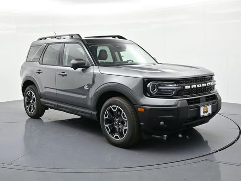 New 2025 Ford Bronco Sport Outer Banks w/ Outer Banks Tech Package+ image 4