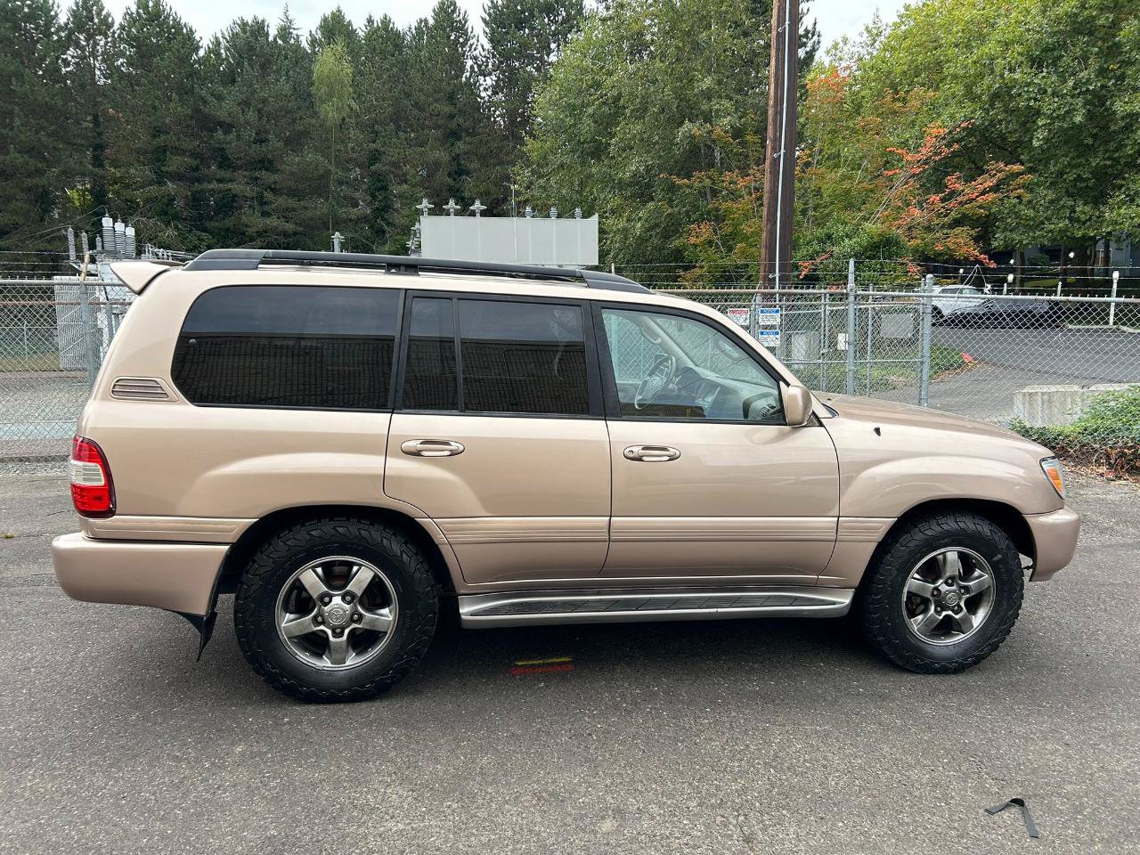 Used 2006 Toyota Land Cruiser AWD/4WD image 4