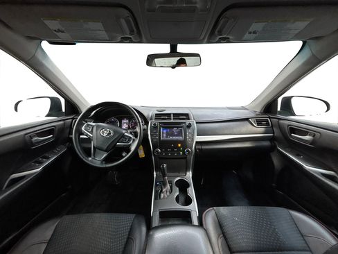 Used 2015 Toyota Camry SE image 17