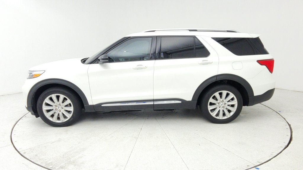 Used 2022 Ford Explorer Limited w/ Limited Technology Package RWD image 4