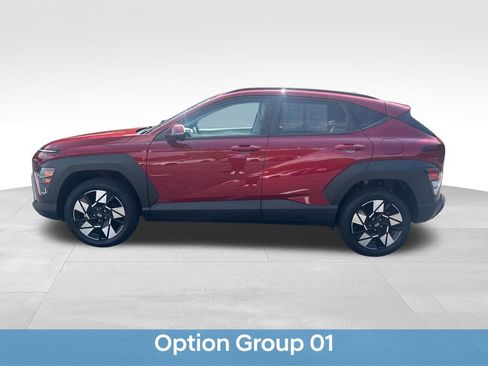 Used 2024 Hyundai Kona SEL AWD/4WD image 3