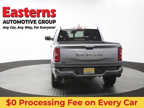 Used 2025 RAM 1500 Laramie AWD/4WD image 39