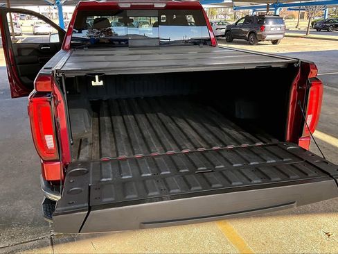 Used 2019 GMC Sierra 1500 SLT w/ SLT Premium Plus Package image 33