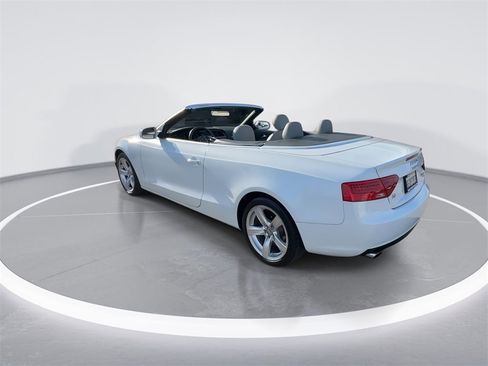 Used 2013 Audi A5 2.0T Premium image 11