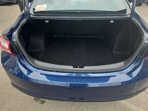 Used 2022 Chevrolet Malibu LT FWD image 21
