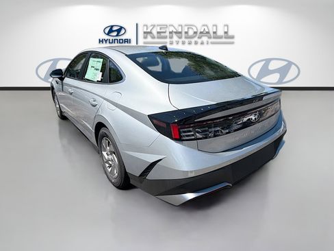 New 2026 Hyundai Sonata SE FWD image 4