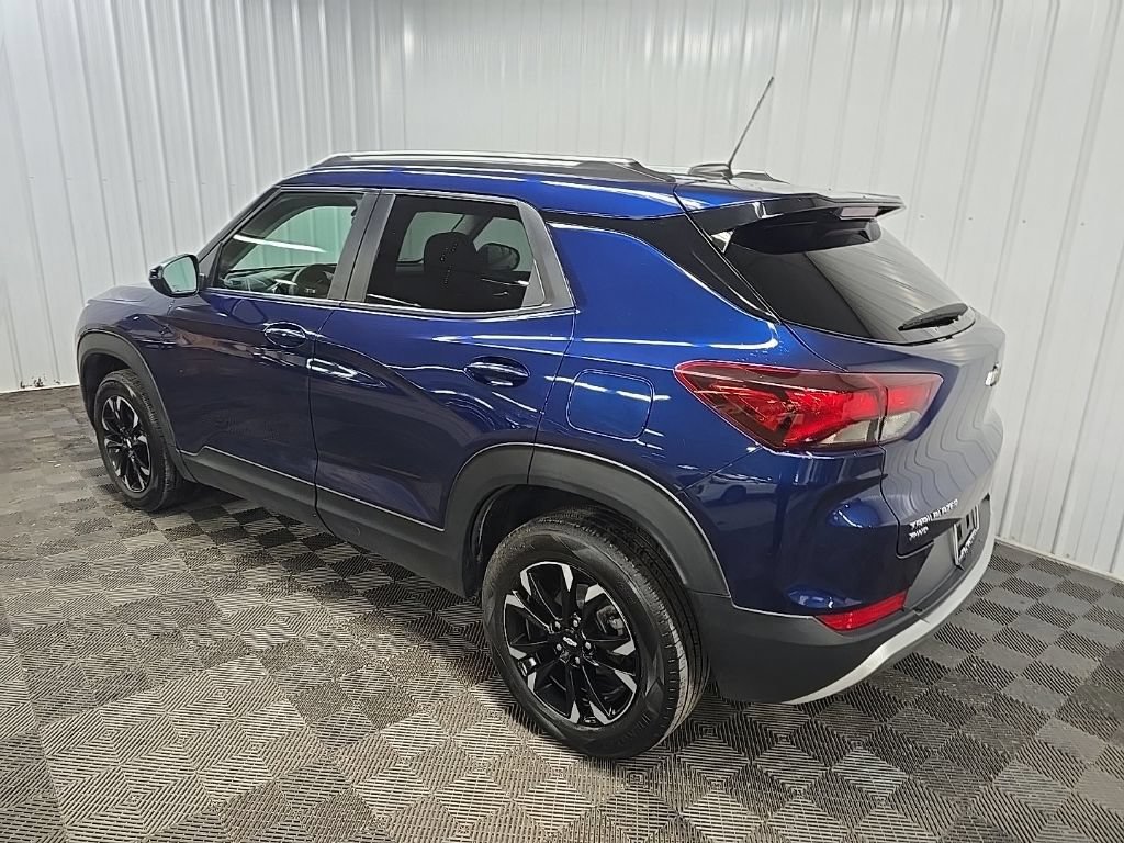 Used 2023 Chevrolet TrailBlazer LT AWD/4WD image 9