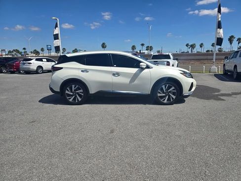 Used 2022 Nissan Murano SL image 4
