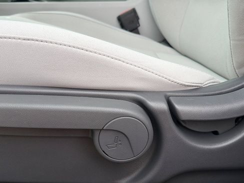 Certified 2024 Hyundai Kona SE AWD/4WD image 17