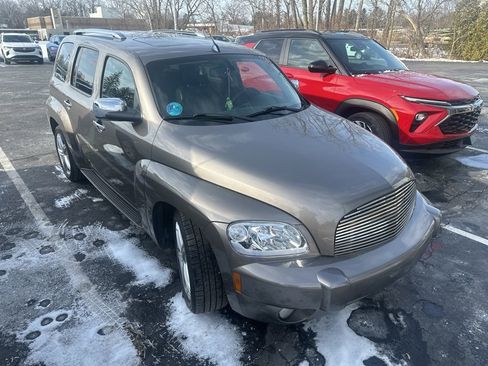 Certified 2011 Chevrolet HHR LT w/ LT Preferred Equipment Group image 1