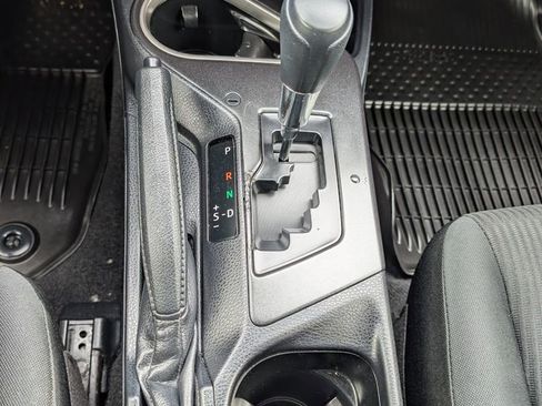 Used 2018 Toyota RAV4 LE w/ All Weather Liner Package AWD/4WD image 24