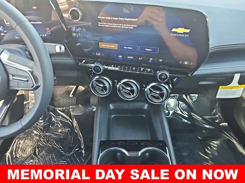 New 2025 Chevrolet Blazer EV LT w/ Midnight/Sport Edition FWD image 18