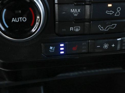 Used 2018 Ford F150 Lariat w/ Equipment Group 501A Mid AWD/4WD image 41