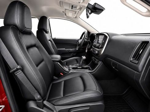 Used 2021 Chevrolet Colorado Z71 w/ Safety Package AWD/4WD image 31