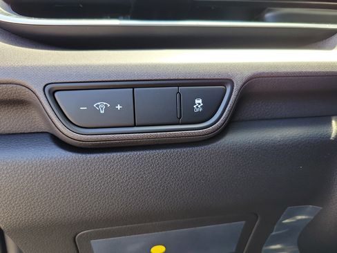 New 2026 Kia Carnival EX FWD image 28