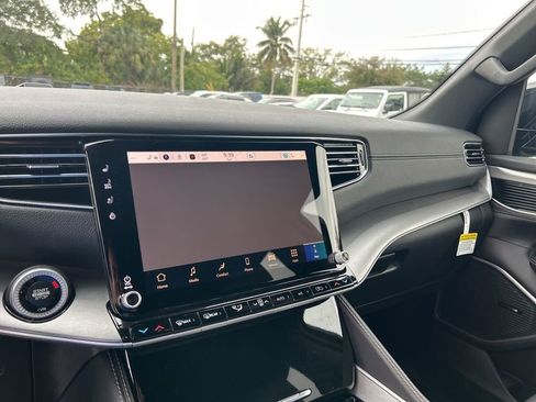 New 2026 Jeep Grand Wagoneer L Limited image 11