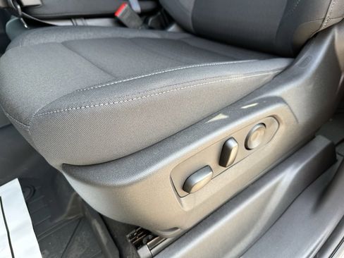 New 2025 Chevrolet Silverado 1500 Custom image 26