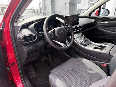 Used 2023 Hyundai Santa Fe SE image 9
