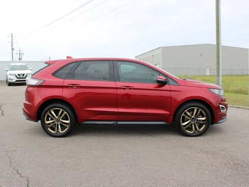 Used 2018 Ford Edge Sport w/ Equipment Group 401A AWD/4WD image 17