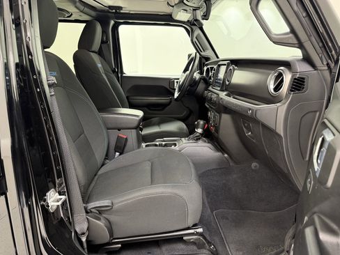 Used 2021 Jeep Wrangler Unlimited Rubicon 4xe w/ Dual Top Group image 28