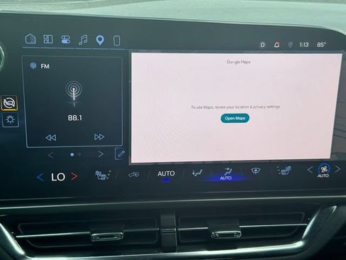 Used 2025 Chevrolet Equinox EV LT w/ Comfort Package FWD image 35