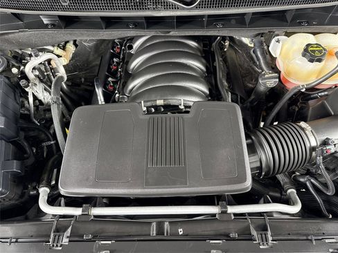 Used 2024 GMC Yukon XL SLT image 44