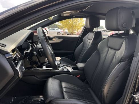 Used 2022 Audi A4 2.0T Premium Plus w/ Premium Plus Package AWD/4WD image 12
