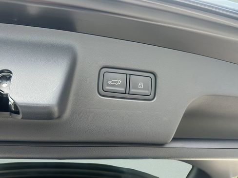 Used 2026 Hyundai Palisade Calligraphy image 32