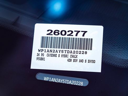 New 2026 Porsche Cayenne S image 35