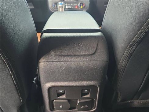 Used 2022 Ford Bronco Outer Banks w/ Sasquatch Package image 17