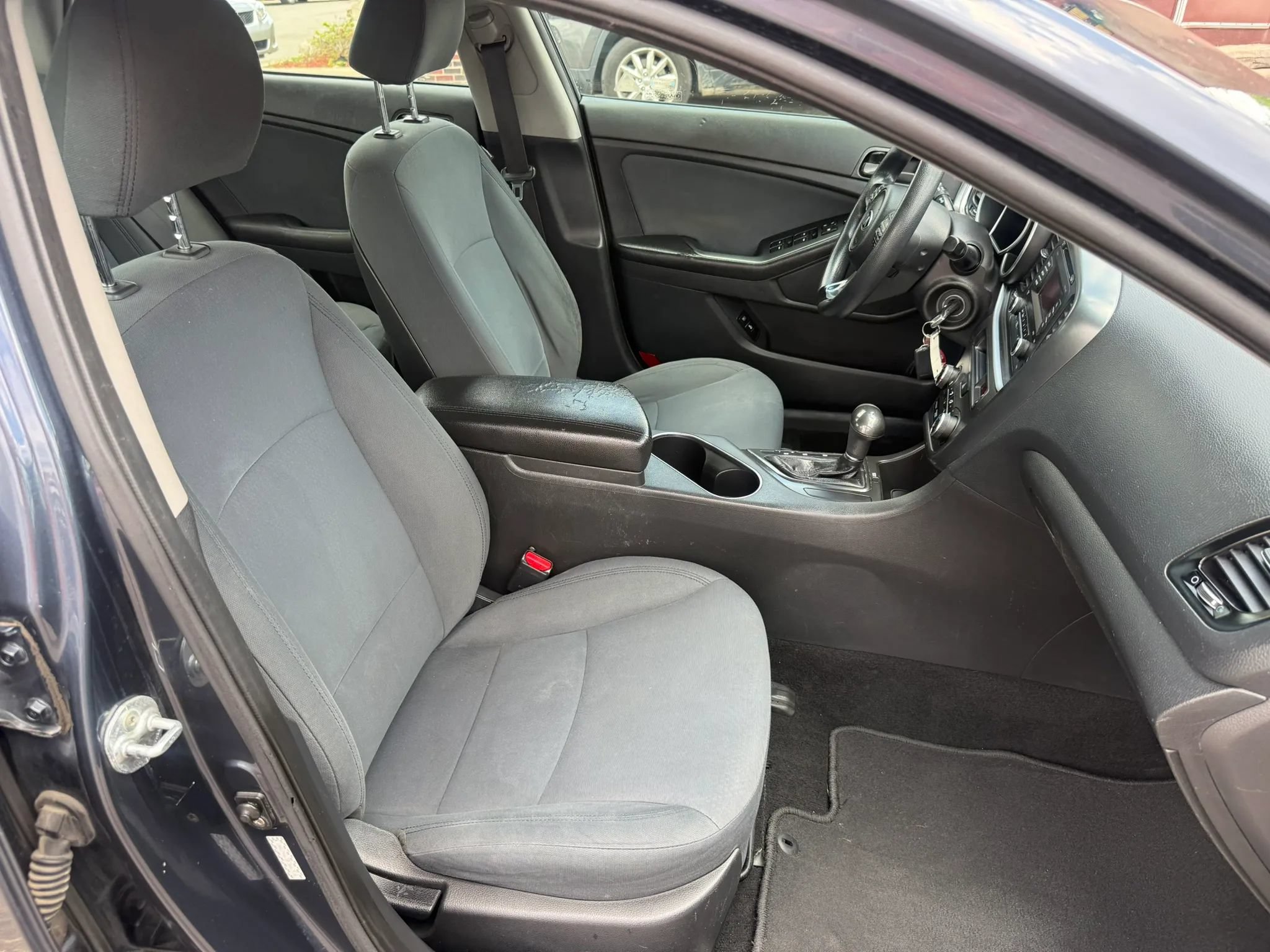 Used 2015 Kia Optima LX FWD image 24