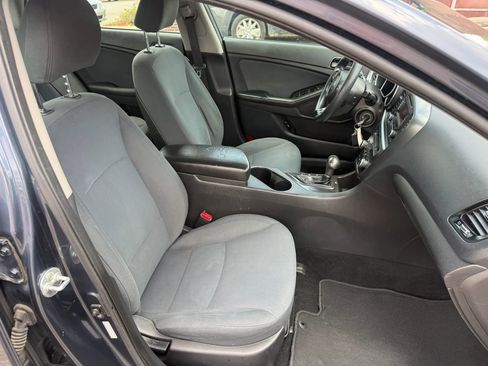 Used 2015 Kia Optima LX FWD image 24
