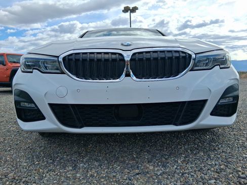Used 2021 BMW 330e RWD image 5