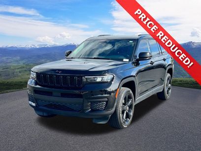 Used 2024 Jeep Grand Cherokee L Altitude