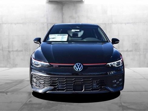 New 2026 Volkswagen GTI SE image 4