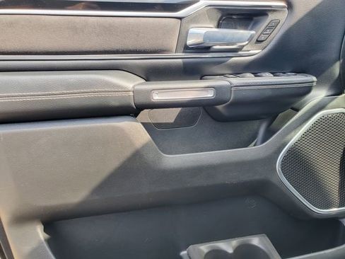 Used 2022 RAM 1500 Laramie w/ Sport Appearance Package image 9