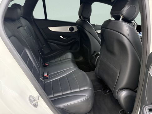 Used 2017 Mercedes-Benz GLC 300 4MATIC image 22