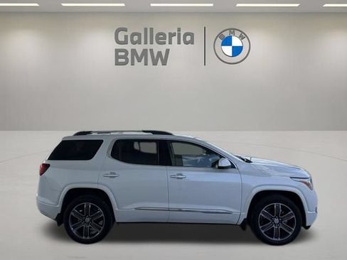 Used 2019 GMC Acadia Denali w/ Technology Package FWD image 6
