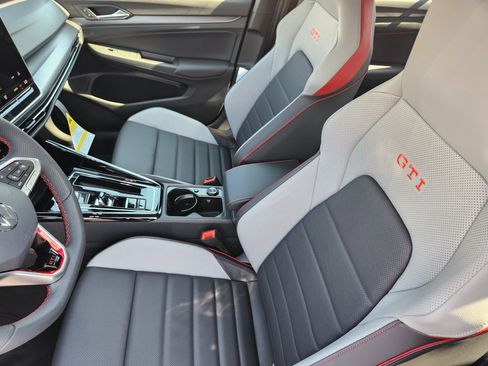 New 2025 Volkswagen GTI Autobahn image 19