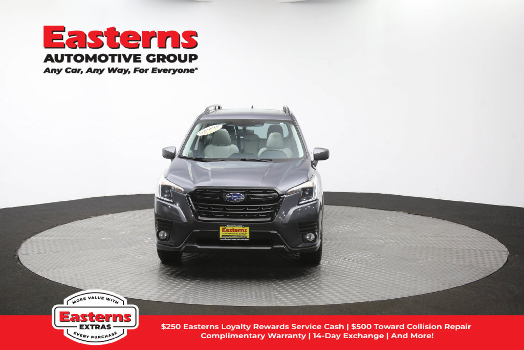 Used 2023 Subaru Forester Premium AWD/4WD image 58