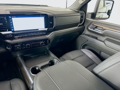 Used 2025 Chevrolet Silverado 2500 LT w/ Trail Boss Package image 22