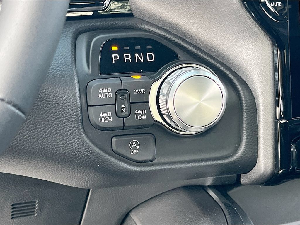 New 2026 RAM 1500 Laramie w/ Night Edition AWD/4WD image 17