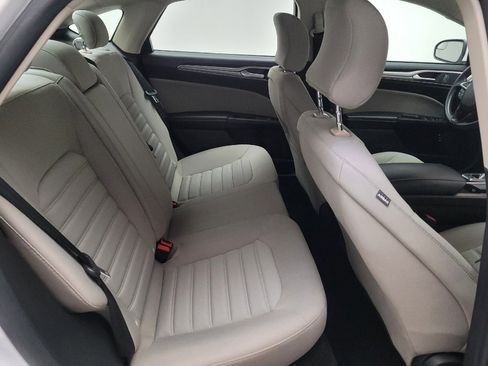 Used 2018 Ford Fusion S image 19